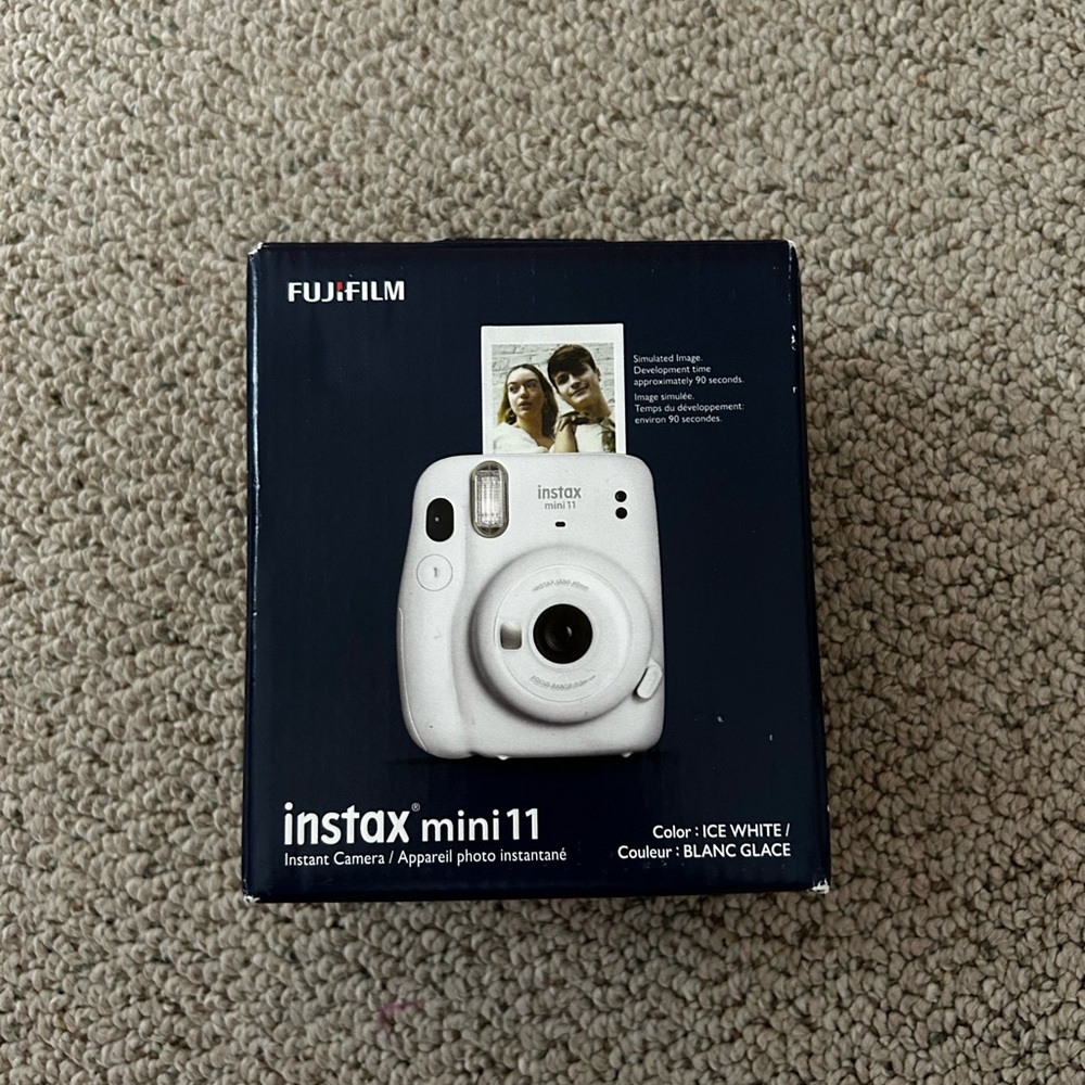 instax fujifilm polaroid camera